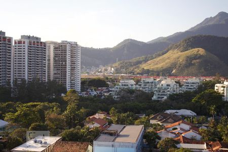 Apartamento para alugar com 70m², 2 quartos e 1 vaga Apartamento para alugar com 70m², 2 quartos e 1 vagaVista da Varanda da Suíte
