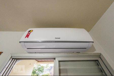 Quarto - Ar Condicionado de apartamento à venda com 1 quarto, 75m² em Vila Itapura, Campinas