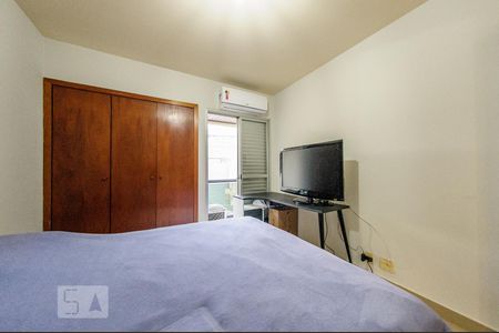 Quarto de apartamento à venda com 1 quarto, 75m² em Vila Itapura, Campinas