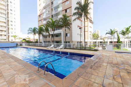 Apartamento à venda com 104m², 2 quartos e 2 vagasPiscina