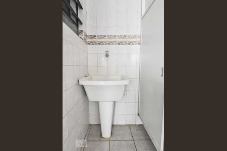 Casa à venda com 330m², 4 quartos e 5 vagasLavanderia