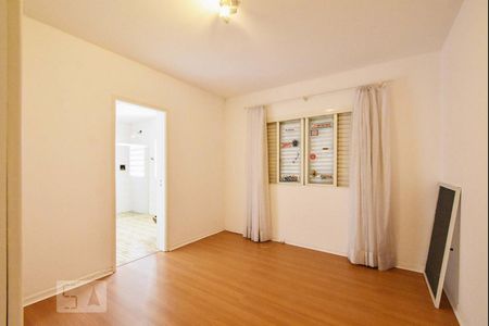 Casa à venda com 330m², 4 quartos e 5 vagasSuíte 03