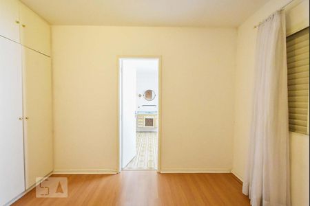 Casa à venda com 330m², 4 quartos e 5 vagasSuíte 03