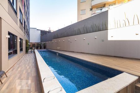 Studio para alugar com 32m², 1 quarto e sem vagaPiscina