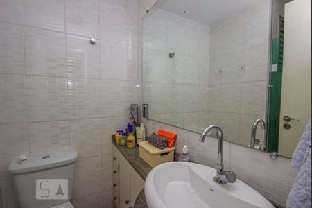 Banheiro Social de apartamento à venda com 2 quartos, 50m² em Chácara Inglesa, São Paulo
