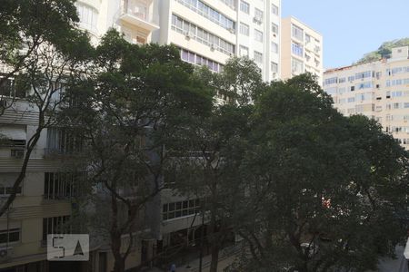 Vista do Quarto de apartamento para alugar com 1 quarto, 46m² em Copacabana, Rio de Janeiro