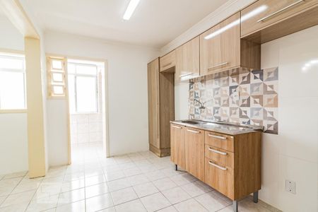 Cozinha de apartamento à venda com 2 quartos, 77m² em Cristal, Porto Alegre