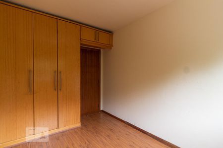 Dormitório de apartamento para alugar com 3 quartos, 100m² em Boa Vista, Porto Alegre