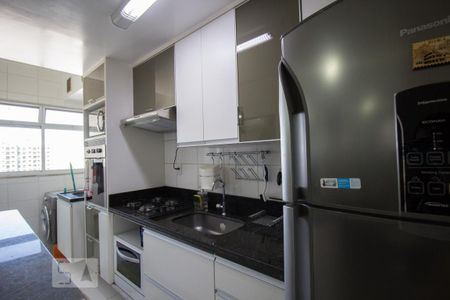 Apartamento para alugar com 74m², 2 quartos e 1 vagaCozinha