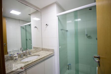 Apartamento para alugar com 74m², 2 quartos e 1 vagaBanheiro Social