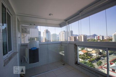 Apartamento para alugar com 74m², 2 quartos e 1 vagaVaranda