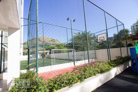 Apartamento para alugar com 74m², 2 quartos e 1 vagaÁrea Comum