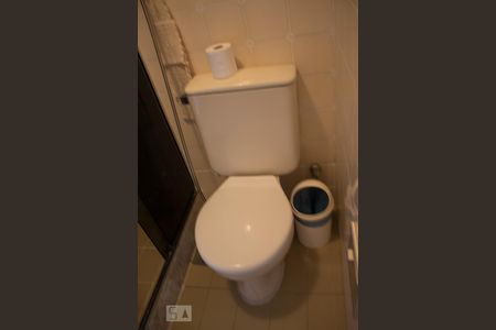 Banheiro Social de apartamento para alugar com 2 quartos, 70m² em Barra da Tijuca, Rio de Janeiro