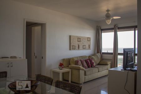 Sala de apartamento para alugar com 2 quartos, 70m² em Barra da Tijuca, Rio de Janeiro