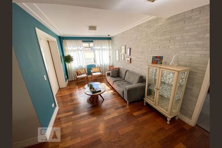 Apartamento para alugar com 109m², 2 quartos e 1 vaga Apartamento para alugar com 109m², 2 quartos e 1 vagaSala