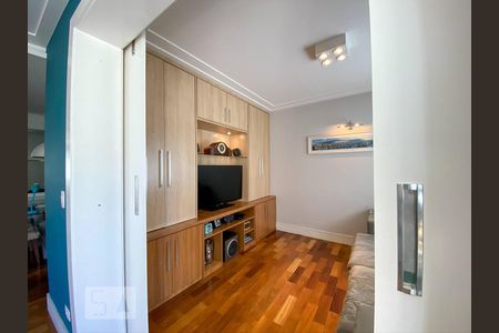 Apartamento para alugar com 109m², 2 quartos e 1 vaga Apartamento para alugar com 109m², 2 quartos e 1 vagaSala