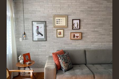 Apartamento para alugar com 109m², 2 quartos e 1 vaga Apartamento para alugar com 109m², 2 quartos e 1 vagaSala