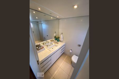 Banheiro de apartamento para alugar com 2 quartos, 109m² em Paraíso, São Paulo