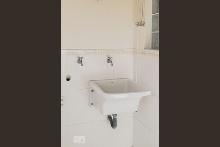 Apartamento para alugar com 76m², 3 quartos e 2 vagasÁrea de Serviço