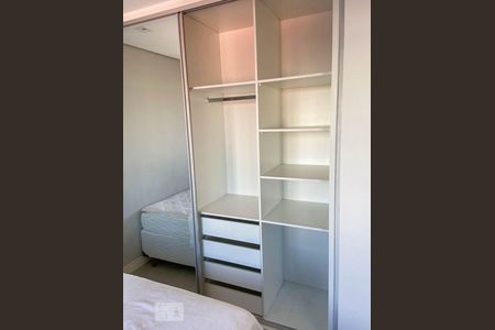 Quarto  de kitnet/studio para alugar com 1 quarto, 28m² em Tatuapé, São Paulo