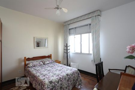 Quarto 1 de apartamento para alugar com 4 quartos, 175m² em Copacabana, Rio de Janeiro