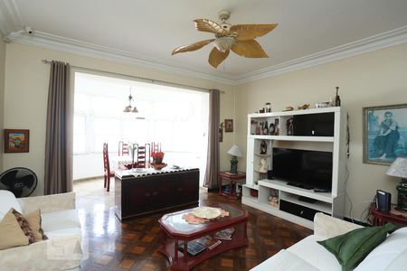 Sala de apartamento para alugar com 4 quartos, 175m² em Copacabana, Rio de Janeiro