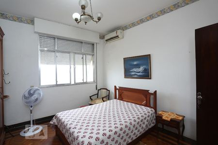 Apartamento para alugar com 175m², 4 quartos e sem vagaQuarto 4