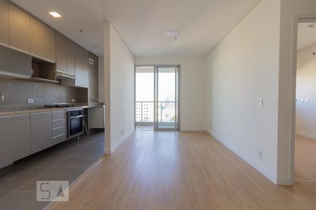 Sala de apartamento para alugar com 2 quartos, 60m² em Centro, Osasco