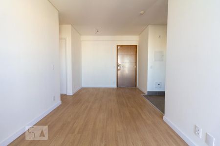 Sala de apartamento para alugar com 2 quartos, 60m² em Centro, Osasco