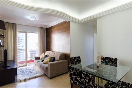 Apartamento à venda com 69m², 3 quartos e 1 vaga Apartamento à venda com 69m², 3 quartos e 1 vagaSala