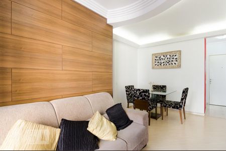 Apartamento à venda com 69m², 3 quartos e 1 vaga Apartamento à venda com 69m², 3 quartos e 1 vagaSala