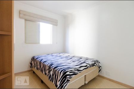 Quarto 2 de apartamento para alugar com 3 quartos, 69m² em Baeta Neves, São Bernardo do Campo