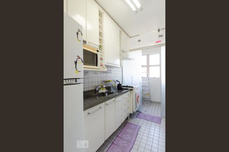 Apartamento à venda com 69m², 3 quartos e 1 vaga Apartamento à venda com 69m², 3 quartos e 1 vagaCozinha