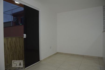 Sala de casa de condomínio à venda com 1 quarto, 63m² em Pechincha, Rio de Janeiro