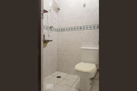 Casa à venda com 230m², 3 quartos e 2 vagasBanheiro 1