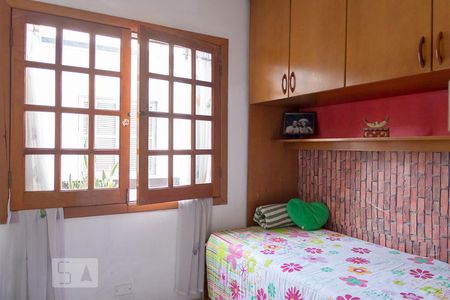 Casa à venda com 230m², 3 quartos e 2 vagasQuarto 2