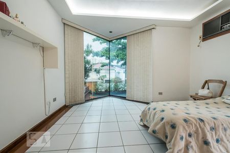 Casa à venda com 172m², 3 quartos e 2 vagas Casa à venda com 172m², 3 quartos e 2 vagasQuarto 1