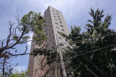 Apartamento para alugar com 49m², 2 quartos e 1 vaga Apartamento para alugar com 49m², 2 quartos e 1 vagaFachada