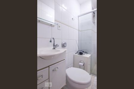 Apartamento para alugar com 49m², 2 quartos e 1 vaga Apartamento para alugar com 49m², 2 quartos e 1 vagaBanheiro