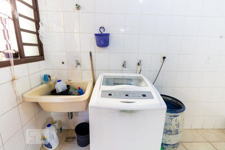 Casa à venda com 340m², 3 quartos e sem vagaÁrea de Serviço