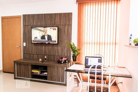 Sala de apartamento para alugar com 2 quartos, 48m² em Bandeirantes (pampulha), Belo Horizonte