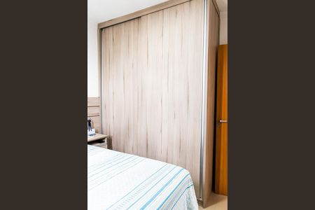 Quarto 1 - Armários de apartamento para alugar com 2 quartos, 48m² em Bandeirantes (pampulha), Belo Horizonte