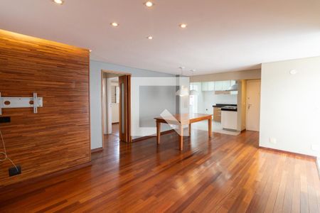 Sala de apartamento à venda com 2 quartos, 136m² em Vila Gomes, São Paulo