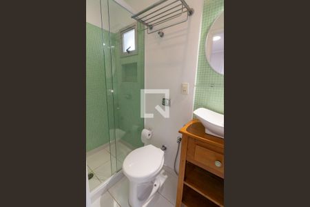 Apartamento à venda com 136m², 2 quartos e 2 vagas Apartamento à venda com 136m², 2 quartos e 2 vagasBanheiro 1