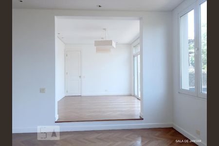 Sala de jantar de casa à venda com 4 quartos, 600m² em Jardim Leonor, São Paulo