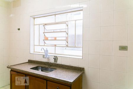 Casa para alugar com 60m², 2 quartos e 1 vaga Casa para alugar com 60m², 2 quartos e 1 vagaCozinha