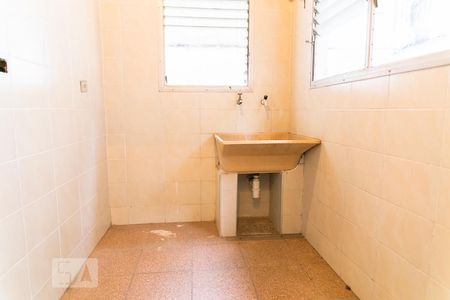 Casa para alugar com 60m², 2 quartos e 1 vaga Casa para alugar com 60m², 2 quartos e 1 vagaÁrea de Serviço