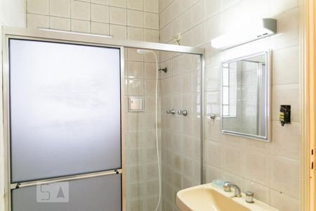 Casa para alugar com 60m², 2 quartos e 1 vaga Casa para alugar com 60m², 2 quartos e 1 vagaBanheiro