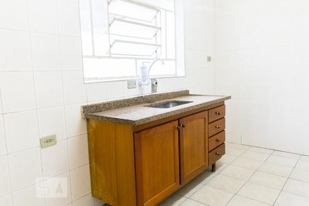 Casa para alugar com 60m², 2 quartos e 1 vaga Casa para alugar com 60m², 2 quartos e 1 vagaCozinha