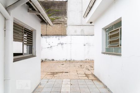 Casa para alugar com 60m², 2 quartos e 1 vaga Casa para alugar com 60m², 2 quartos e 1 vagaQuintal fundos